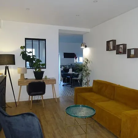 Artem Neuf Et Terrasse Апартаменты *